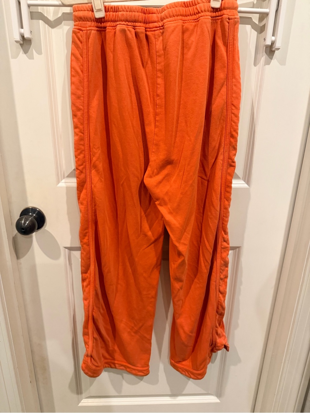Relaxed Wide-Leg Drawstring Pants - Rust Orange - Picture 6 of 8